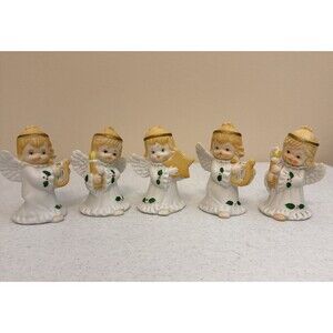 Vintage Christmas Holly Angels Set of 5 Porcelain Bisque Figurines Taiwan
